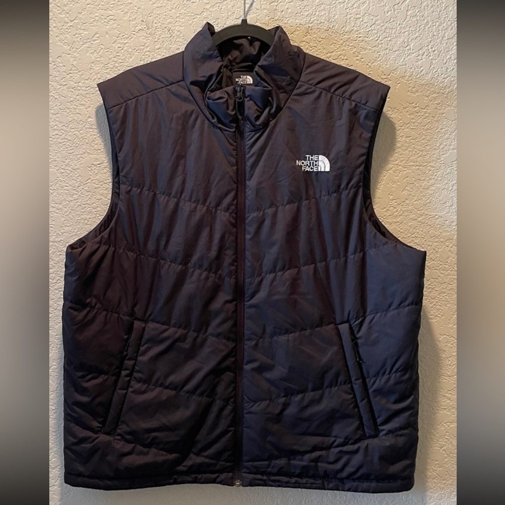 The North Face Mens Insulated Light Weight Vest
